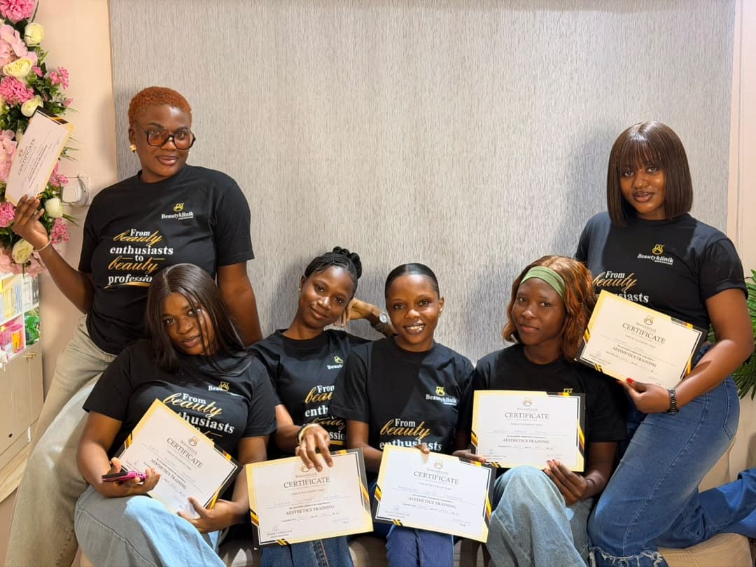 Practical beauty training at BeautyKlinik